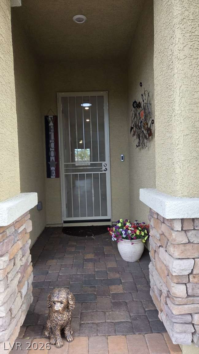652 Longfeather Street Henderson NV 89011