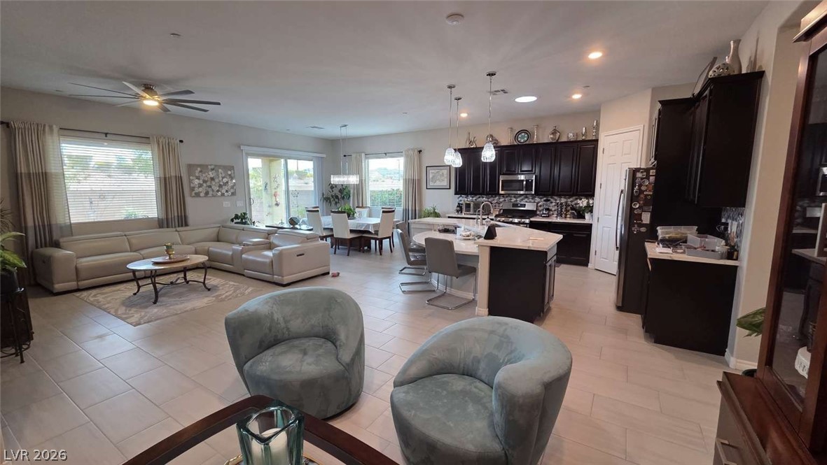 652 Longfeather Street Henderson NV 89011