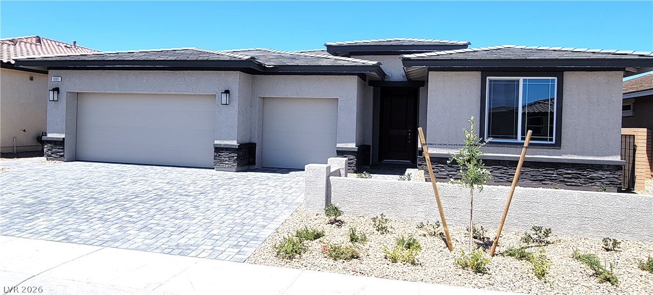 1007 Fox Falcon Street Henderson NV 89011