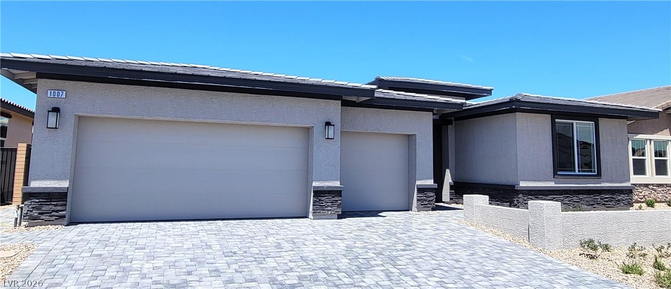 1007 Fox Falcon Street Henderson NV 89011