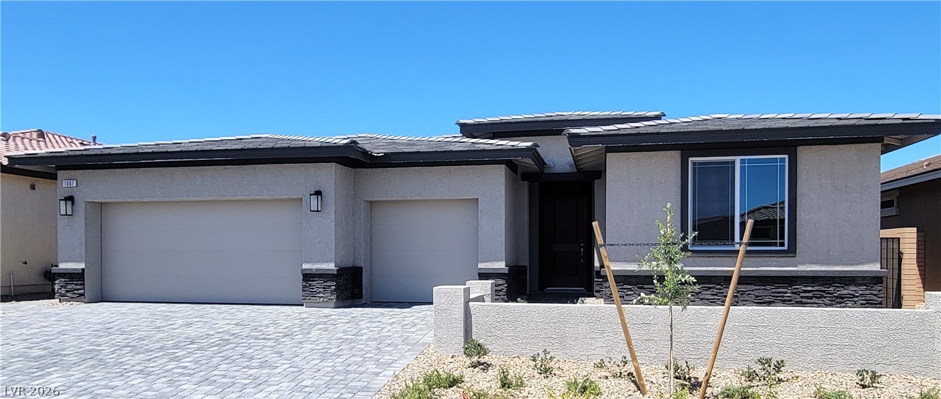 1007 Fox Falcon Street Henderson NV 89011