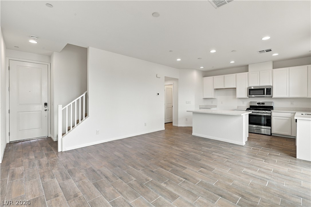 10067 Matt Ferrell Street Las Vegas NV 89183
