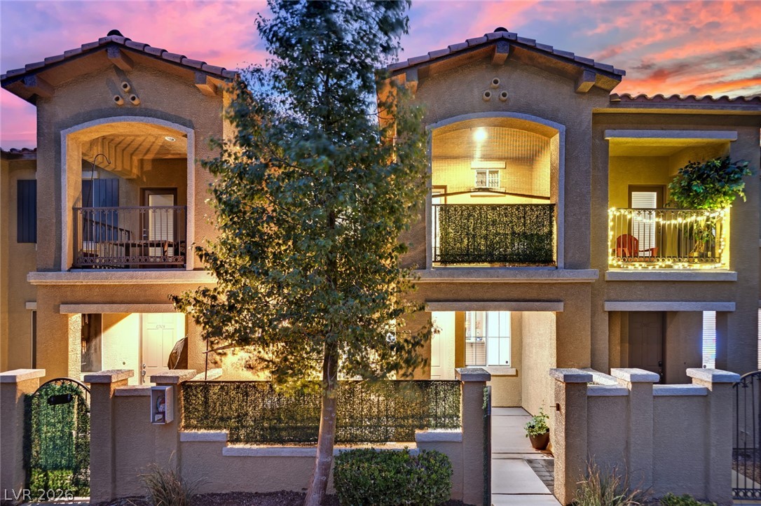 1525 Spiced Wine Avenue 12103 Henderson NV 89074