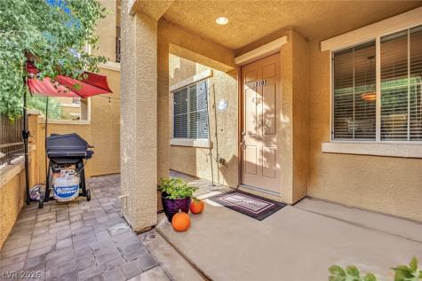 1525 Spiced Wine Avenue 12103 Henderson NV 89074