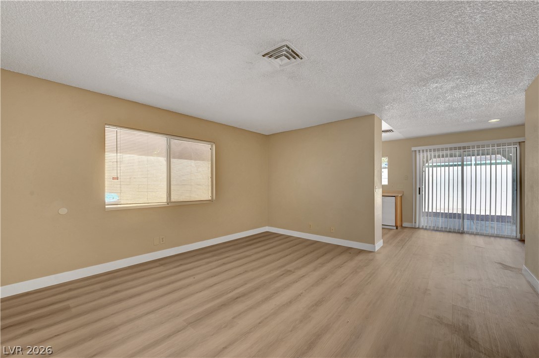 7016 Sylvan Oak Drive Las Vegas NV 89147