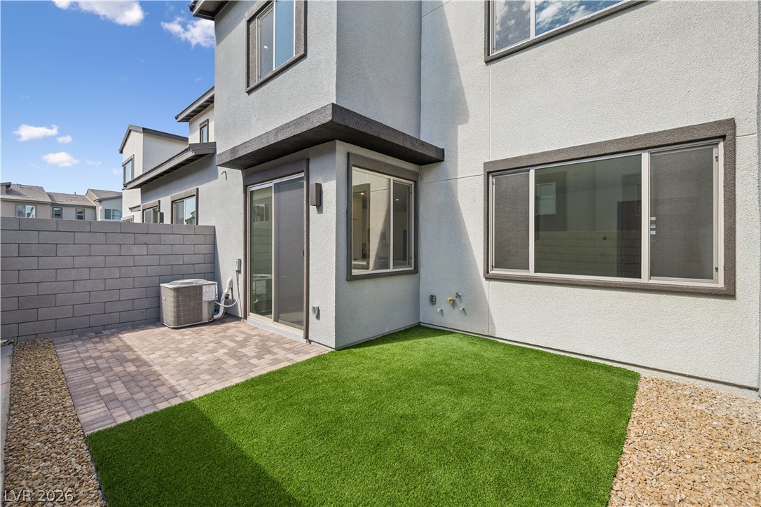 9221 Harworth Street Las Vegas NV 89166