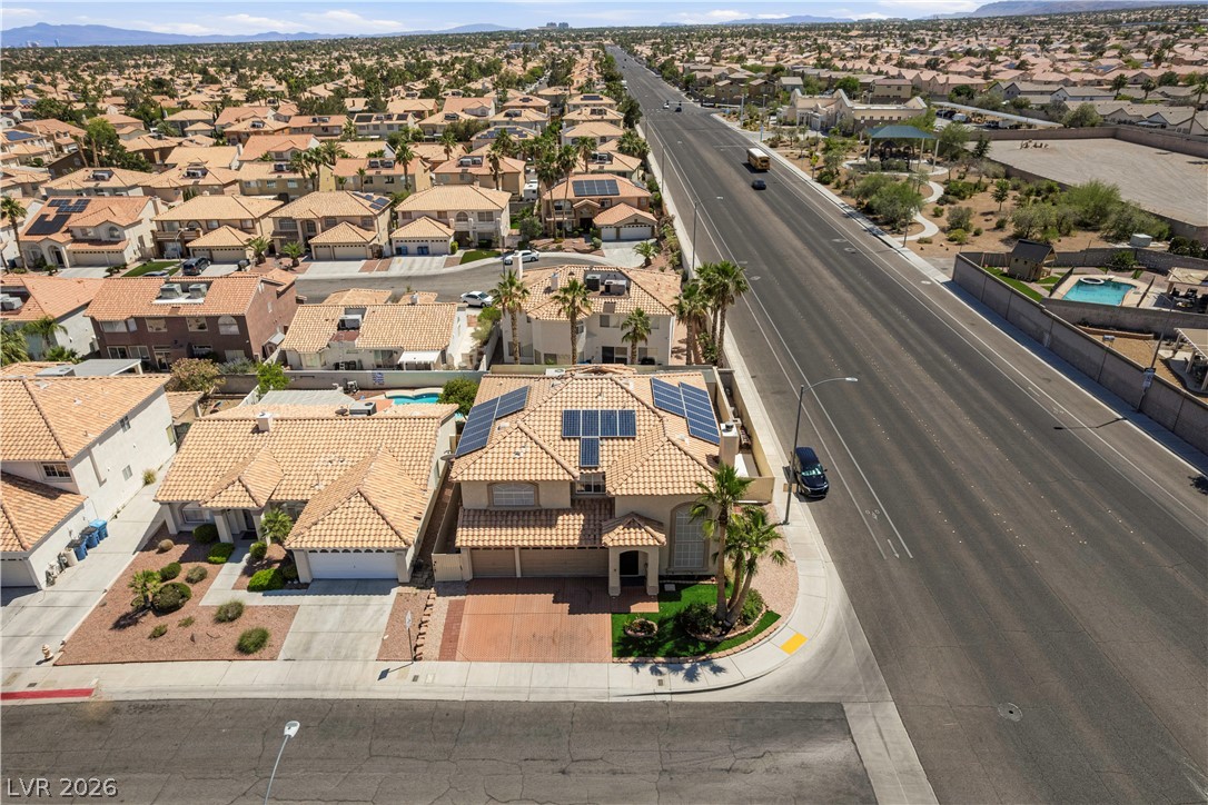 9133 Sapphire Ridge Avenue Las Vegas NV 89129