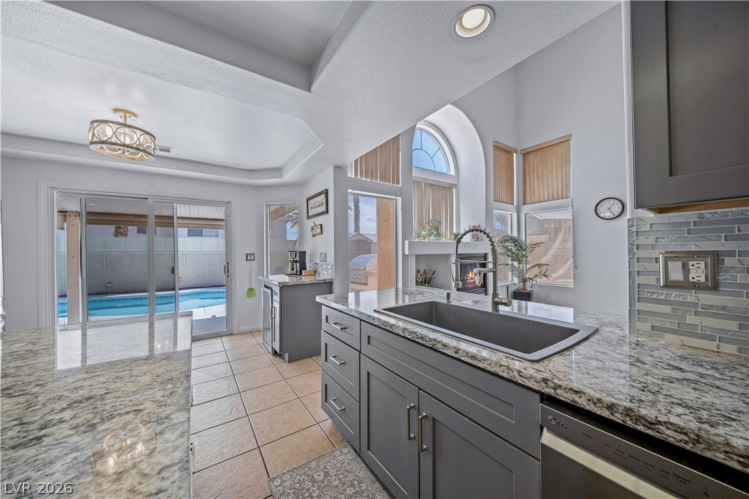 9133 Sapphire Ridge Avenue Las Vegas NV 89129
