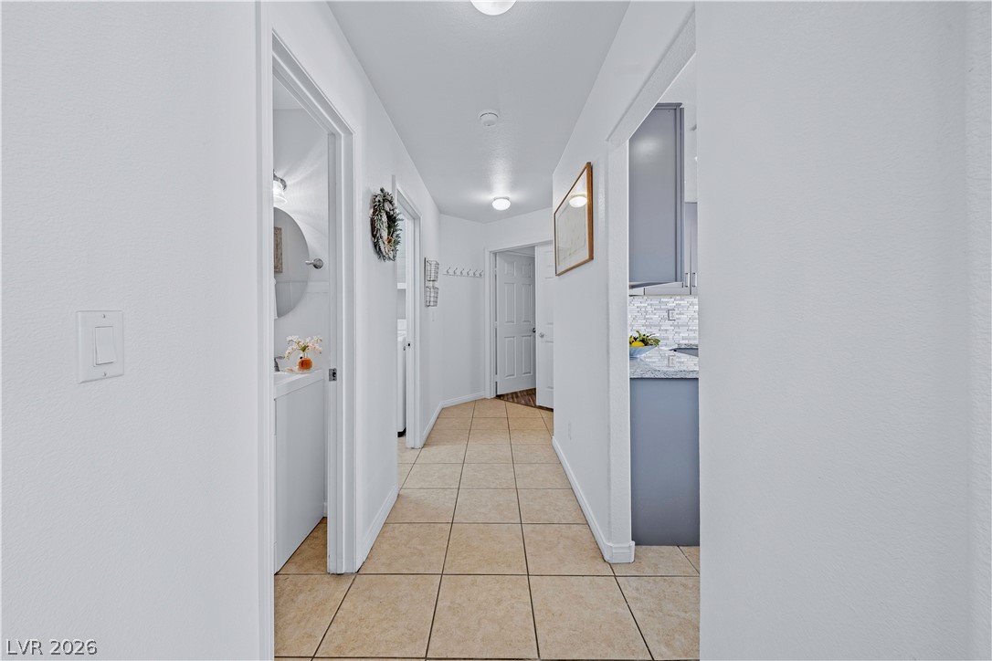 9133 Sapphire Ridge Avenue Las Vegas NV 89129