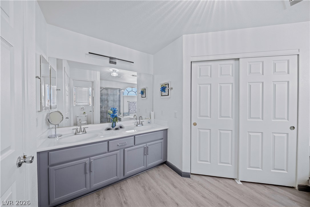 9133 Sapphire Ridge Avenue Las Vegas NV 89129