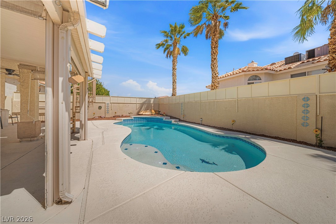 9133 Sapphire Ridge Avenue Las Vegas NV 89129