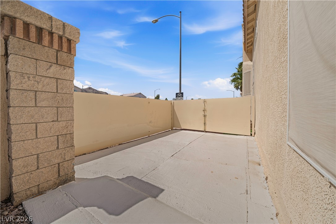 9133 Sapphire Ridge Avenue Las Vegas NV 89129