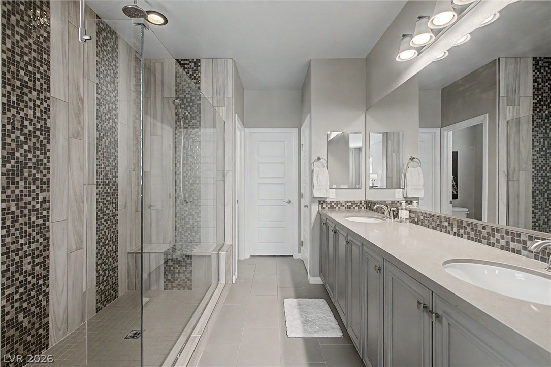 12738 Ringrose Street Las Vegas NV 89141