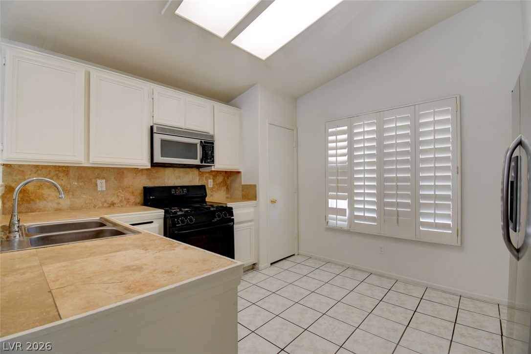 638 Rubber Tree Avenue North Las Vegas NV 89032