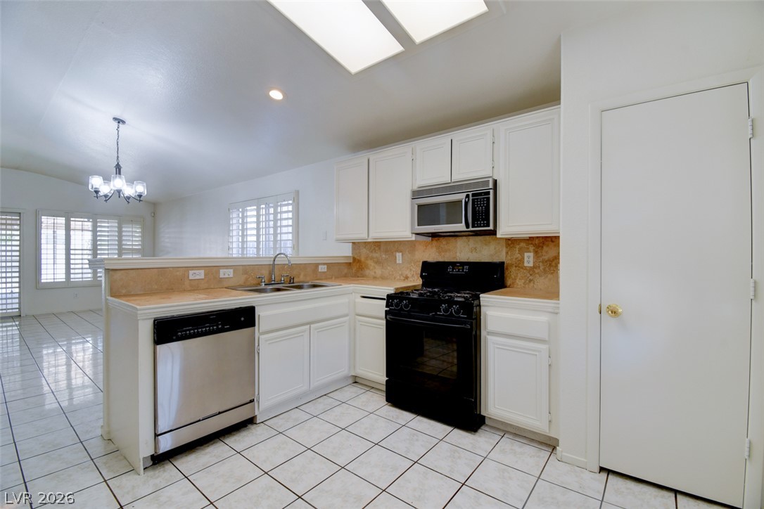 638 Rubber Tree Avenue North Las Vegas NV 89032