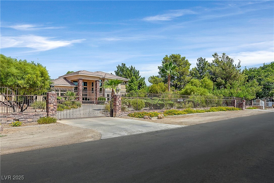 3524 Tobias Lane Las Vegas NV 89120