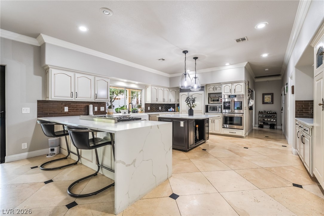 7525 Eldora Avenue Las Vegas NV 89117