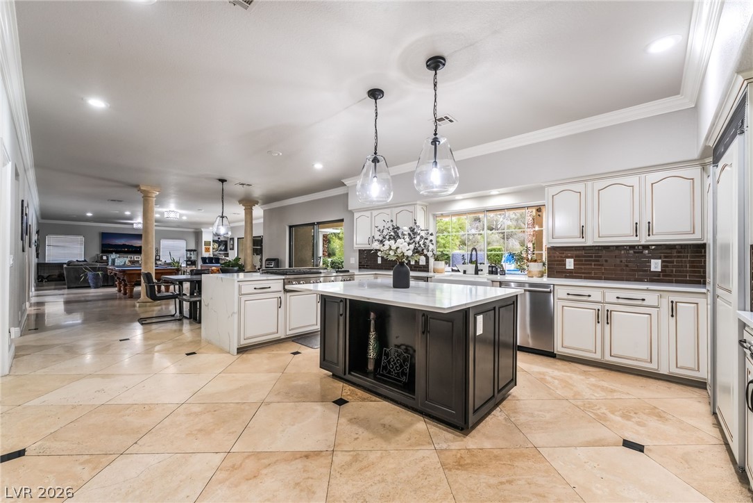 7525 Eldora Avenue Las Vegas NV 89117