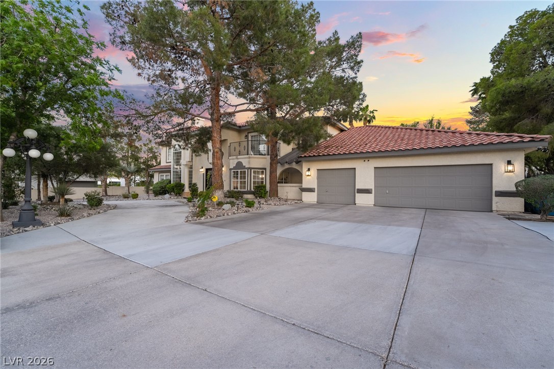 7525 Eldora Avenue Las Vegas NV 89117