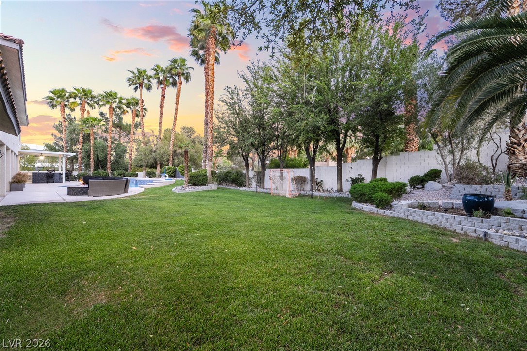 7525 Eldora Avenue Las Vegas NV 89117