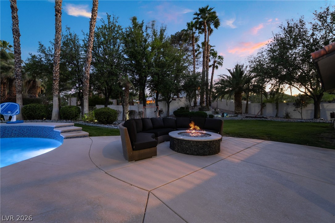 7525 Eldora Avenue Las Vegas NV 89117