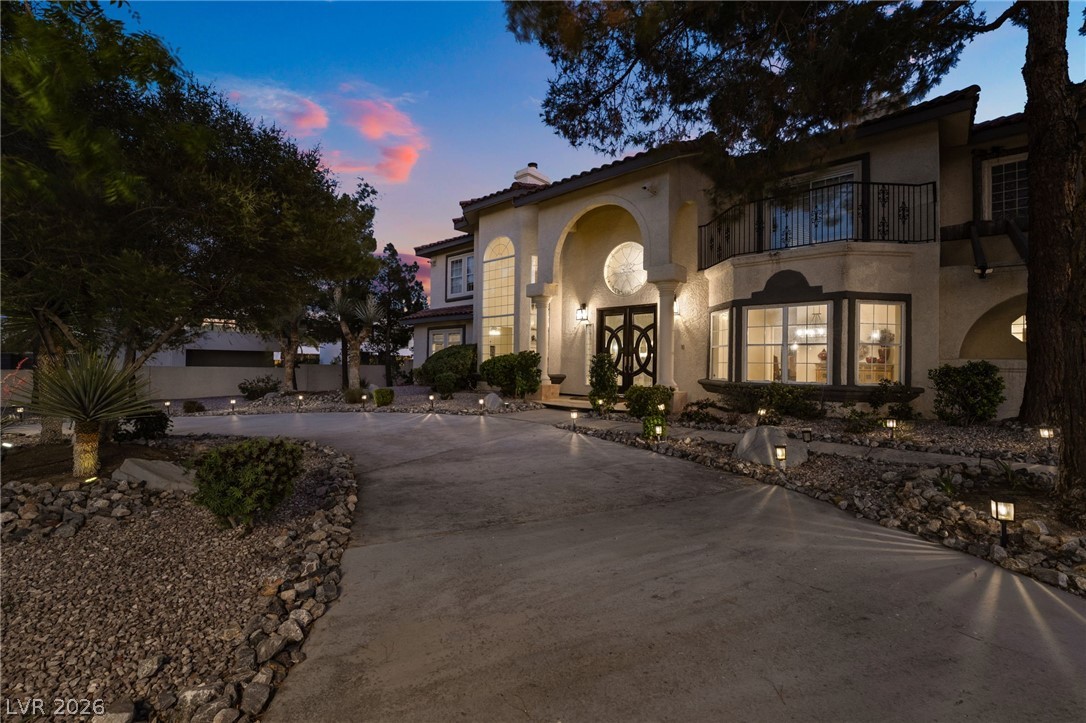 7525 Eldora Avenue Las Vegas NV 89117