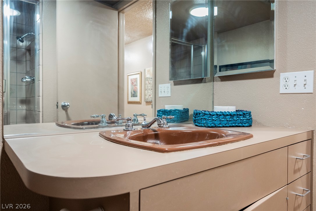 3823 Sinclair Street Las Vegas NV 89121