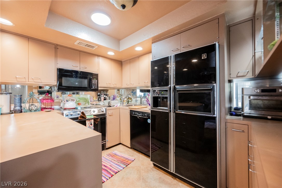 3823 Sinclair Street Las Vegas NV 89121