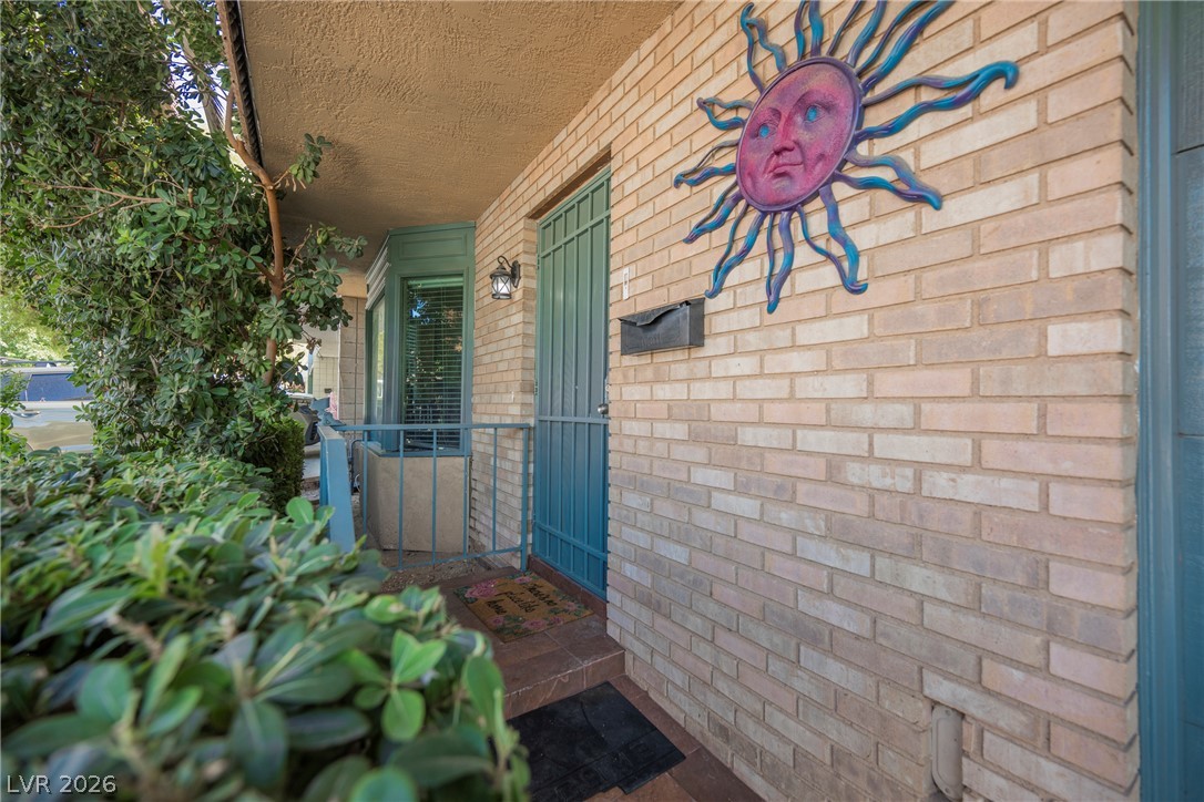 3823 Sinclair Street Las Vegas NV 89121