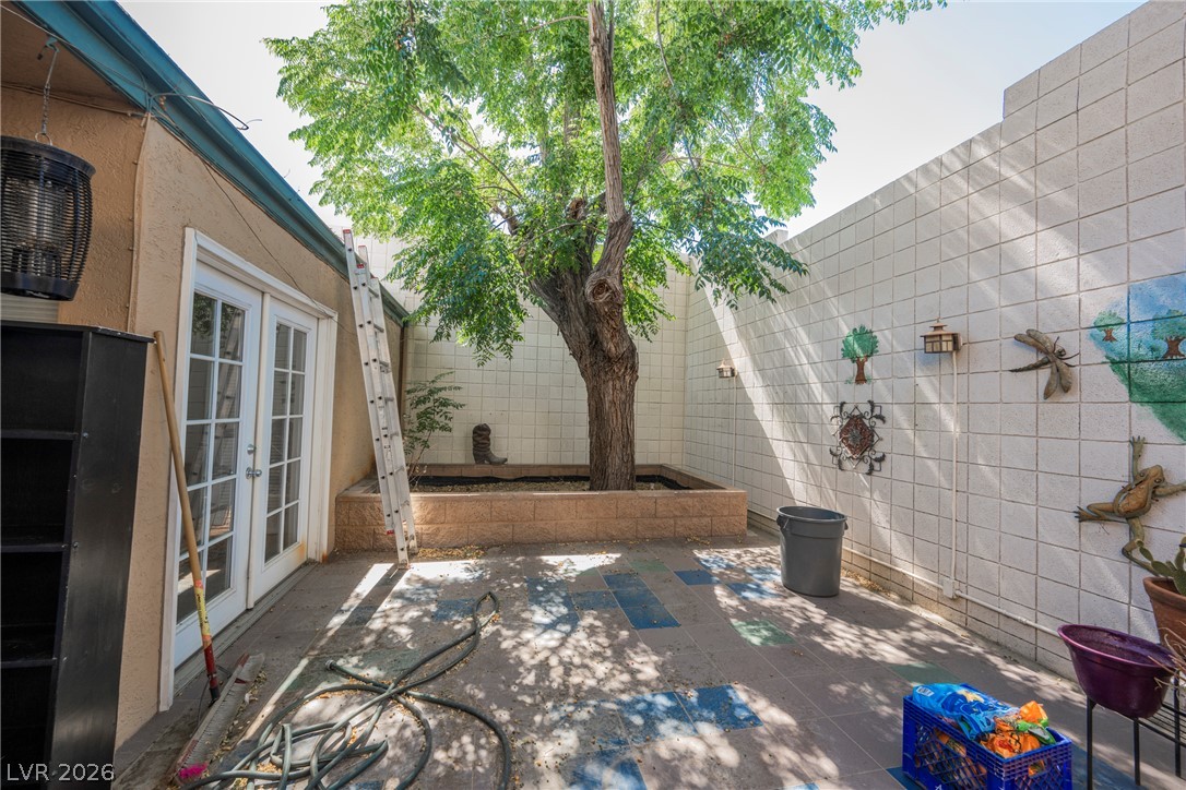 3823 Sinclair Street Las Vegas NV 89121