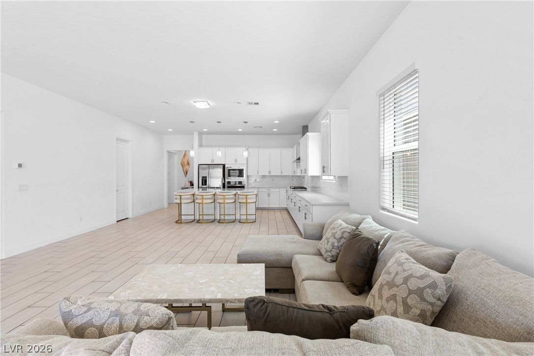 10205 Tumbaga Street Las Vegas NV 89183