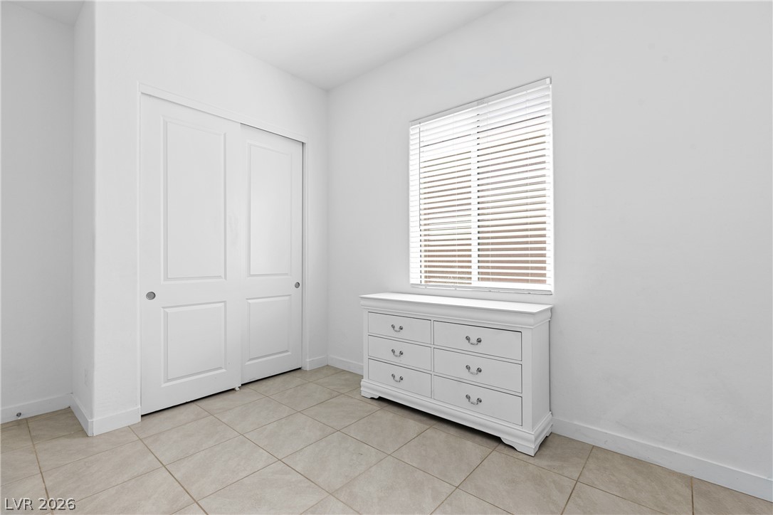 10205 Tumbaga Street Las Vegas NV 89183