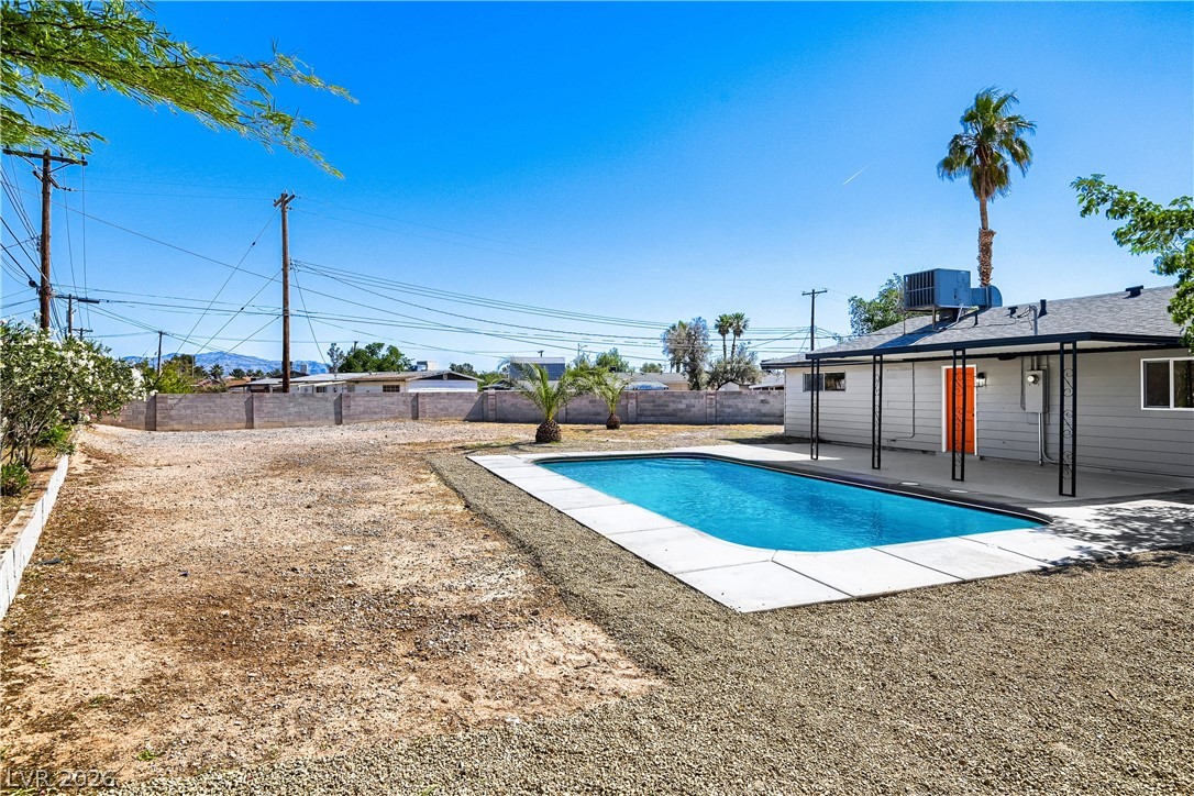 6124 Halifax Circle Las Vegas NV 89107