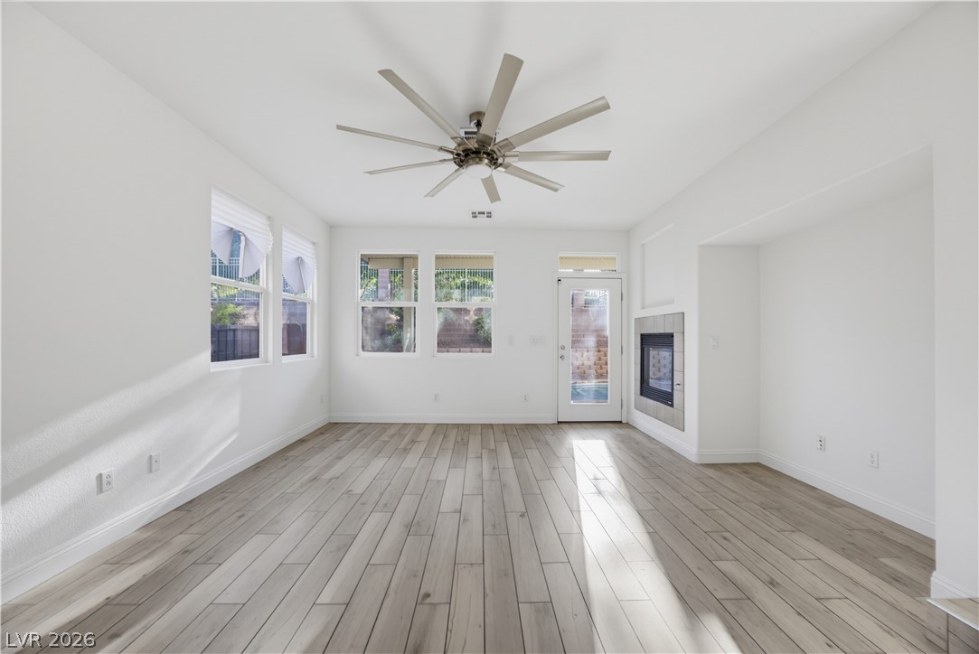 9225 Yellowshale Street Las Vegas NV 89143