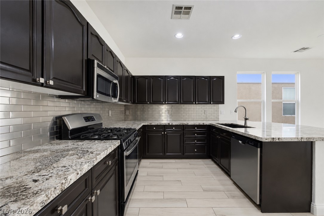 9225 Yellowshale Street Las Vegas NV 89143