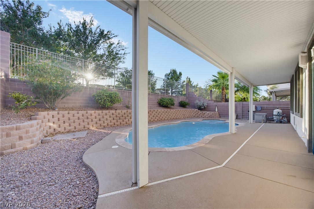 9225 Yellowshale Street Las Vegas NV 89143