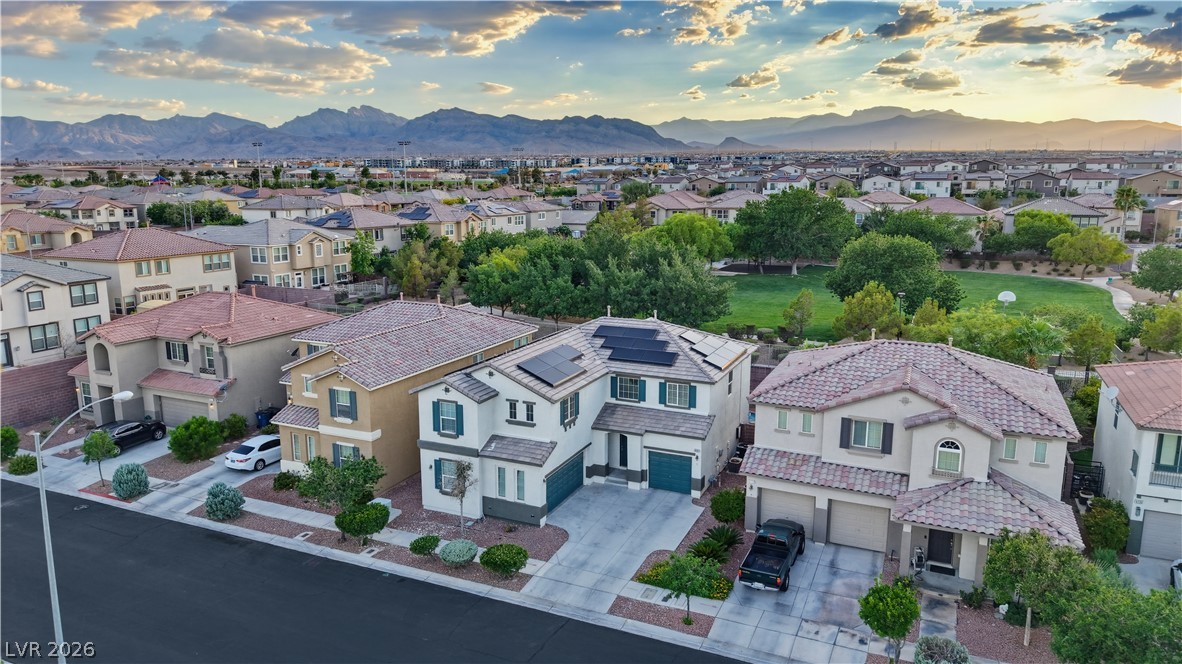 9225 Yellowshale Street Las Vegas NV 89143