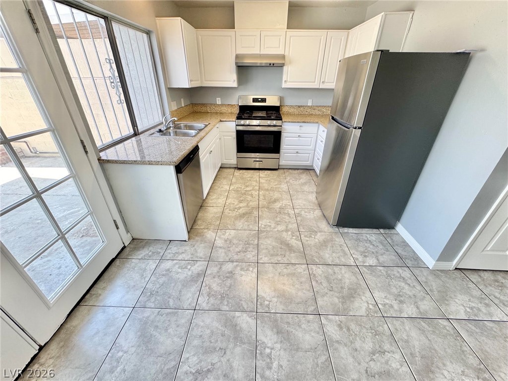 3911 Hartford Place Las Vegas NV 89102
