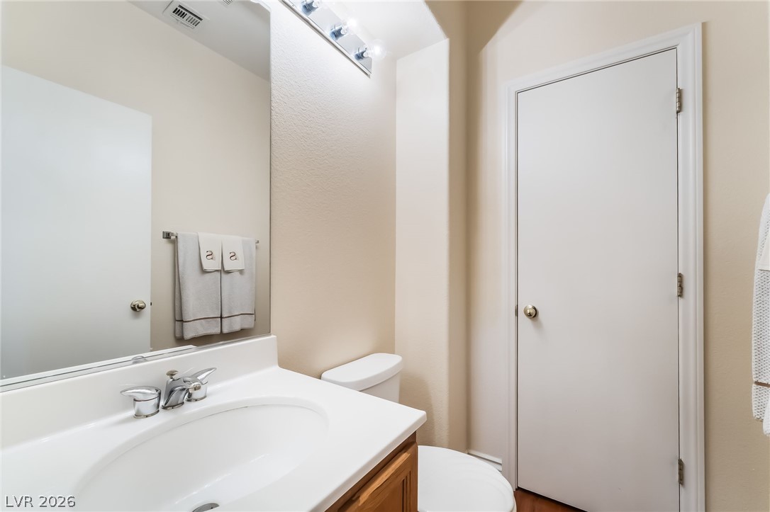 5909 Lingering Breeze Street Las Vegas NV 89148