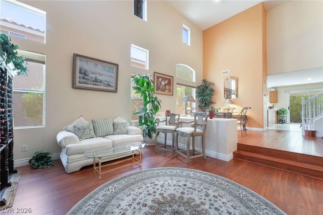 5909 Lingering Breeze Street Las Vegas NV 89148
