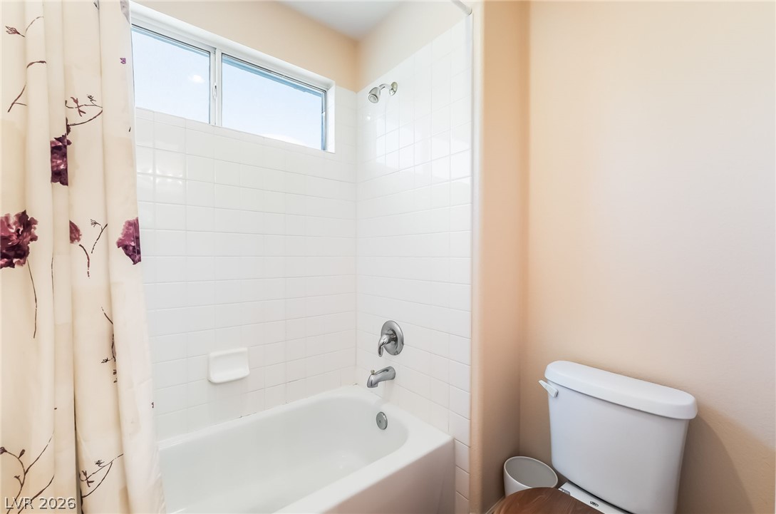 5909 Lingering Breeze Street Las Vegas NV 89148