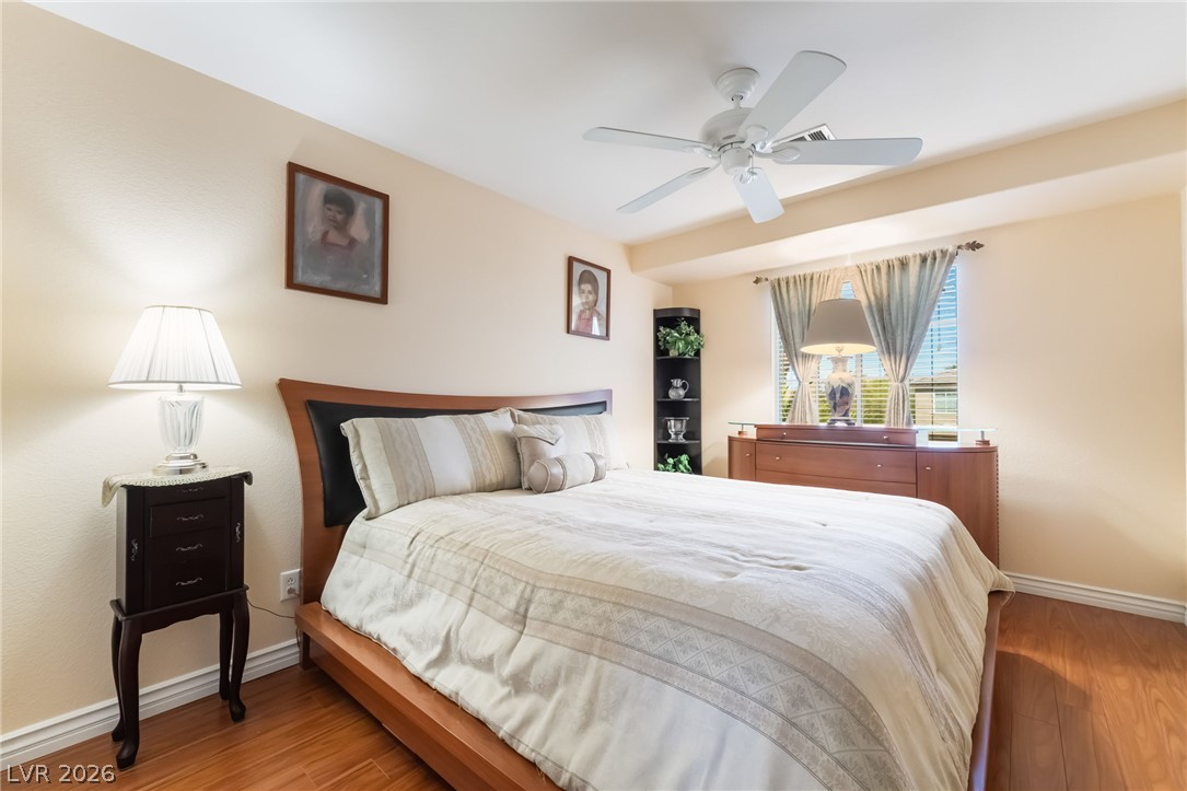 5909 Lingering Breeze Street Las Vegas NV 89148
