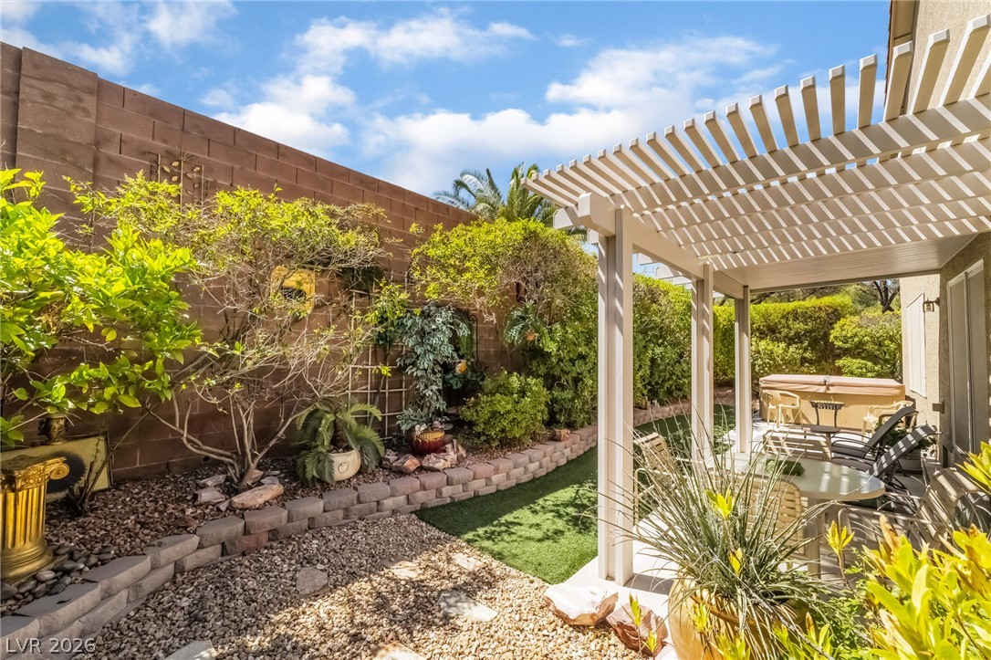 5909 Lingering Breeze Street Las Vegas NV 89148