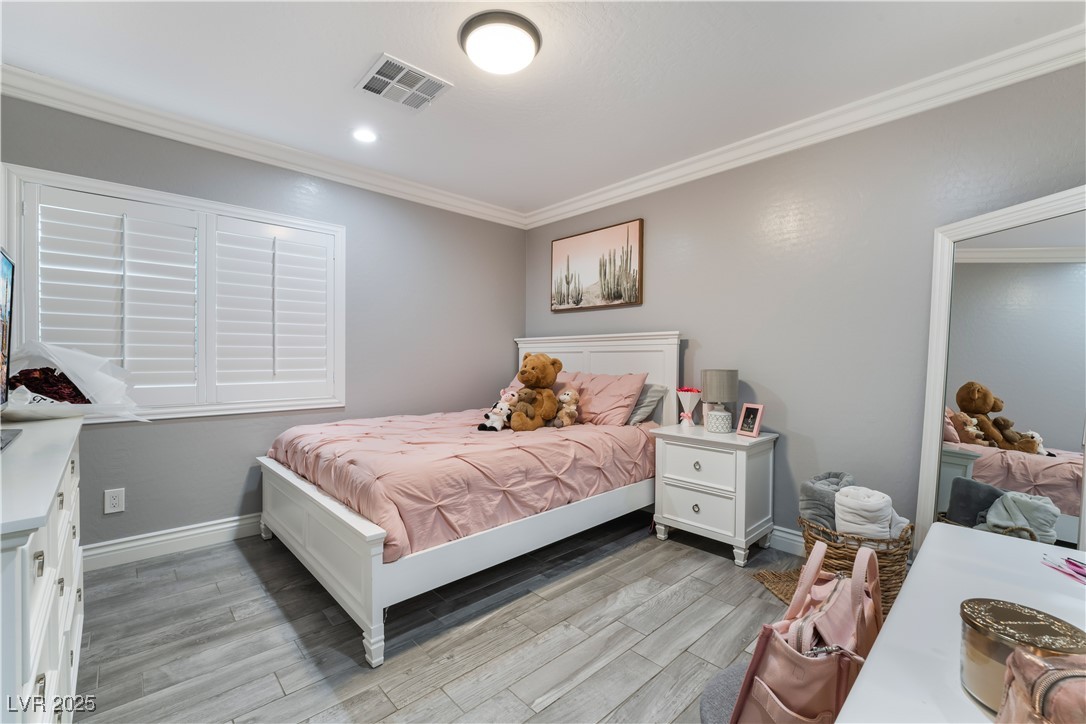 5976 Stewart Avenue Las Vegas NV 89110
