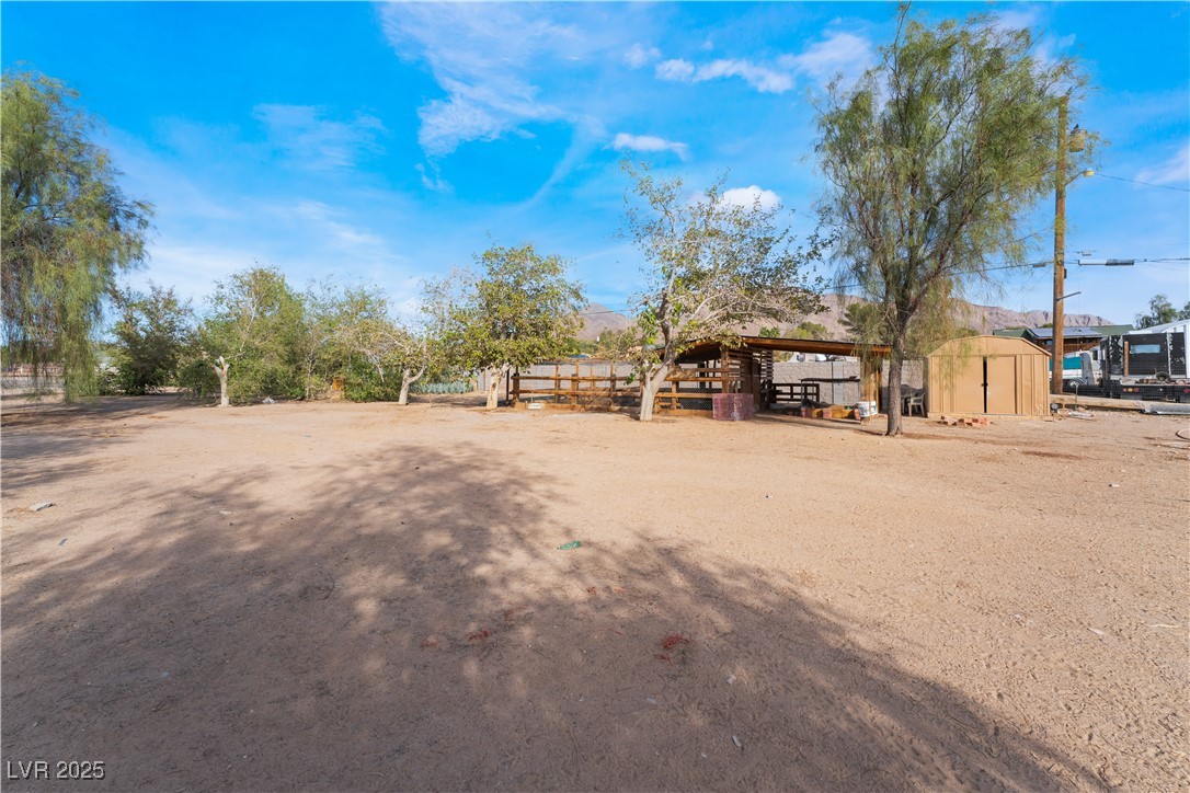 5976 Stewart Avenue Las Vegas NV 89110