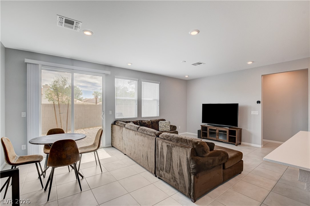5976 Bruselas Street Las Vegas NV 89113