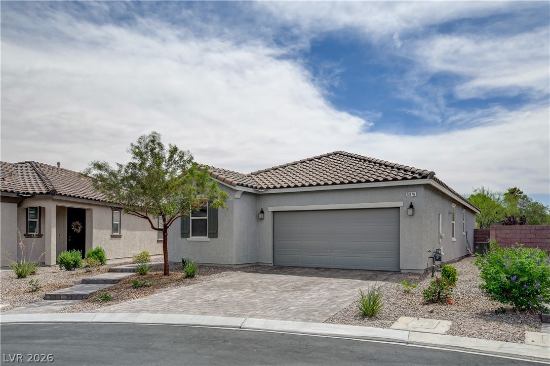 5976 Bruselas Street Las Vegas NV 89113