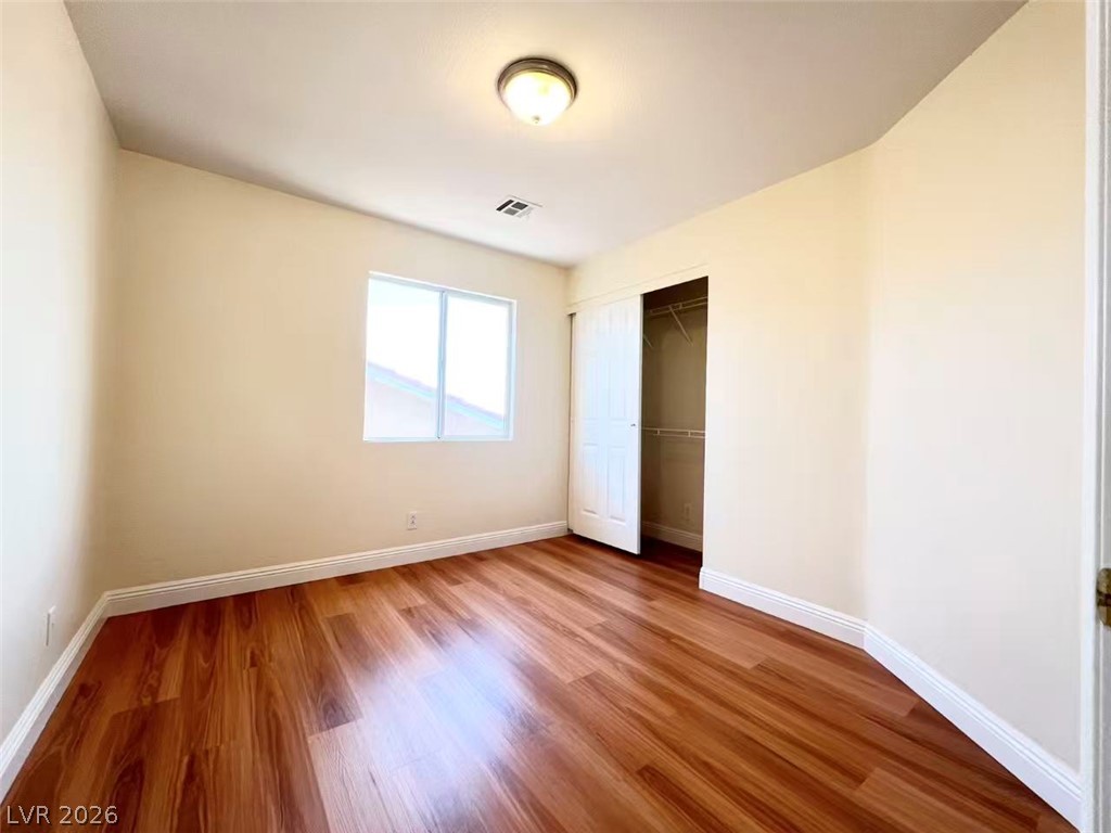 9891 Ridge Hill Avenue Las Vegas NV 89147
