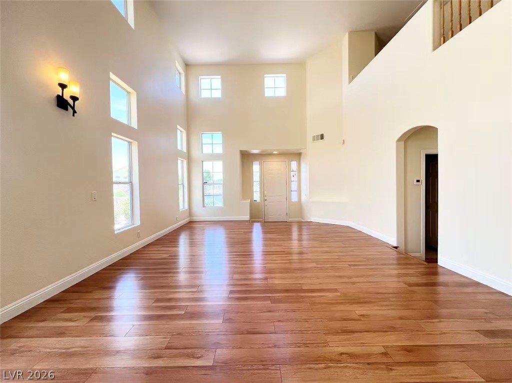 9891 Ridge Hill Avenue Las Vegas NV 89147