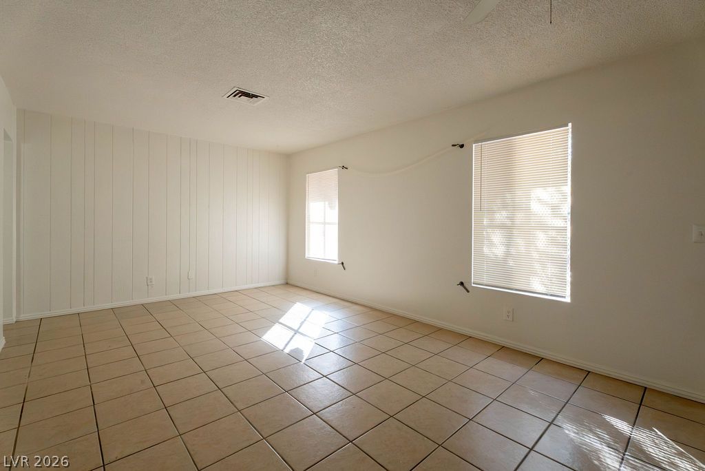 3945 Visby Lane Las Vegas NV 89119